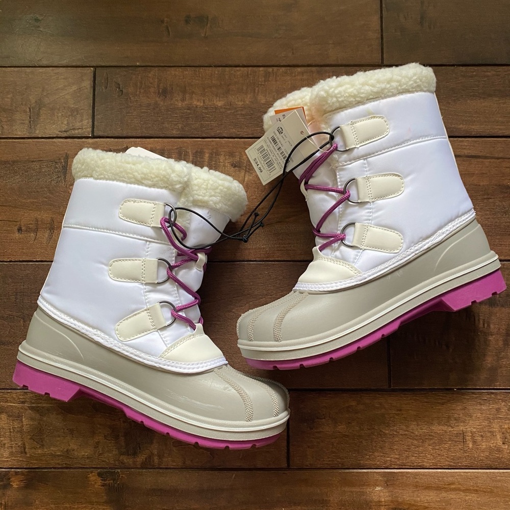 Girls' Kit Winter Boots - Cat & Jack™